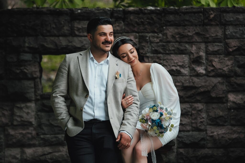 まつ毛育毛と眼精疲労の関係はどのようなものですか？